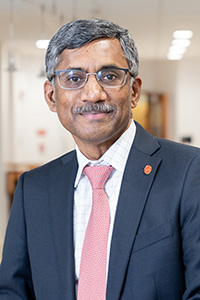 Prabhudev Konana headshot